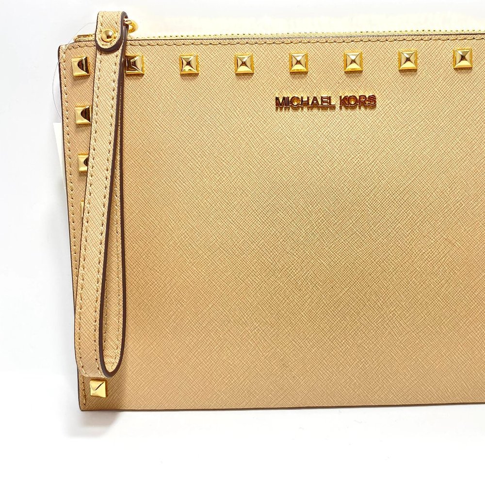 Michael Kors Jet Set Travel XLarge Zip Clutch